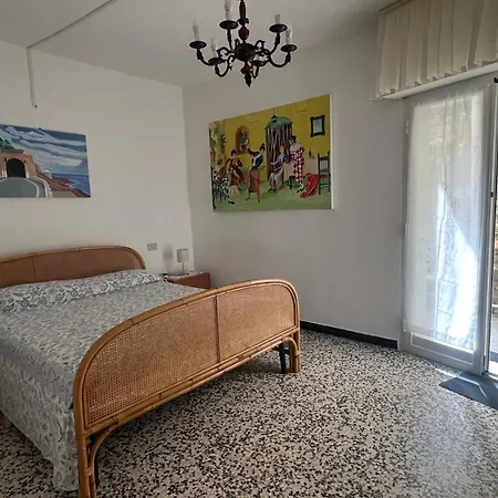 Apartment Piano Terra Con Giardino Moneglia