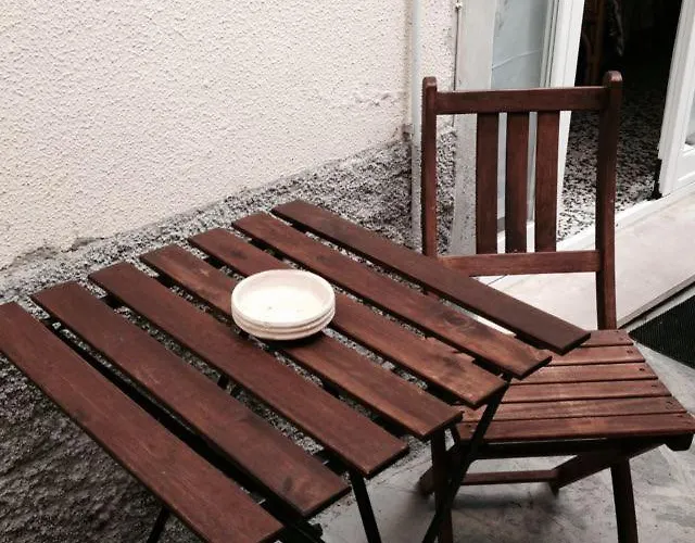 Piano Terra Con Giardino Apartman *