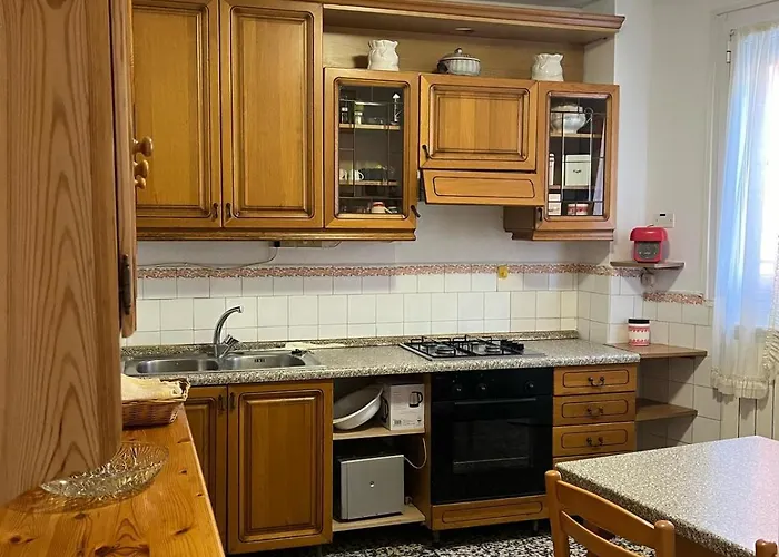 Piano Terra Con Giardino Apartman *