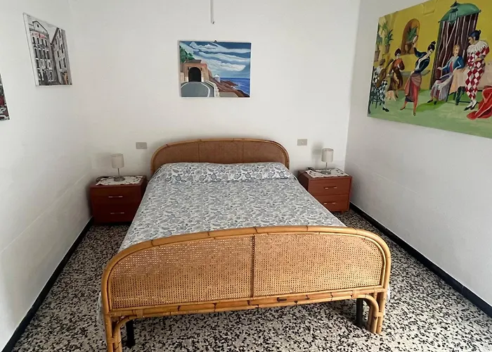 Apartman Piano Terra Con Giardino Moneglia